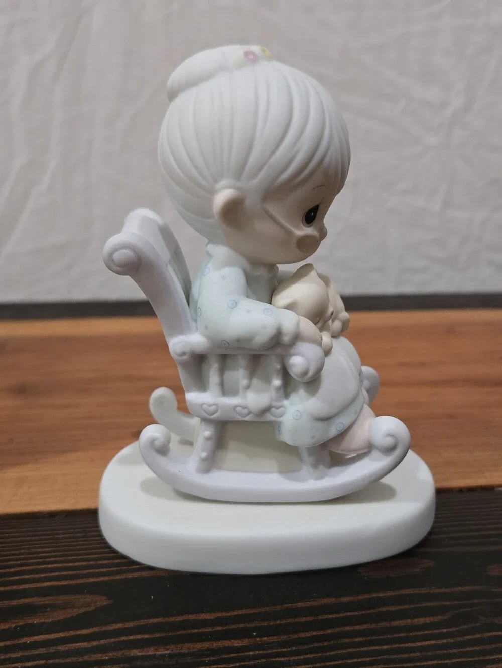 Precious Moments Figurine